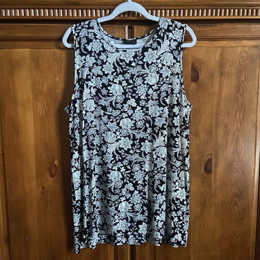 J. Jill Sleeveless Knit Tank Top Sz Large Rayon Blend Black/White Trellis Floral